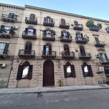 Residenza Amari Suites Palermo Eksteriør billede